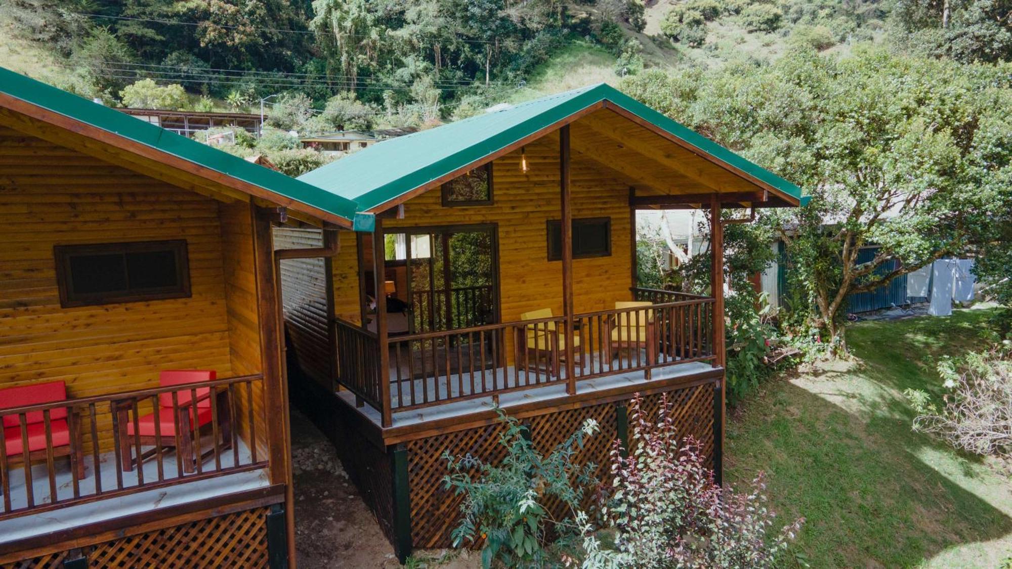 Cabinas El Quetzal San Gerardo de Dota Exterior photo