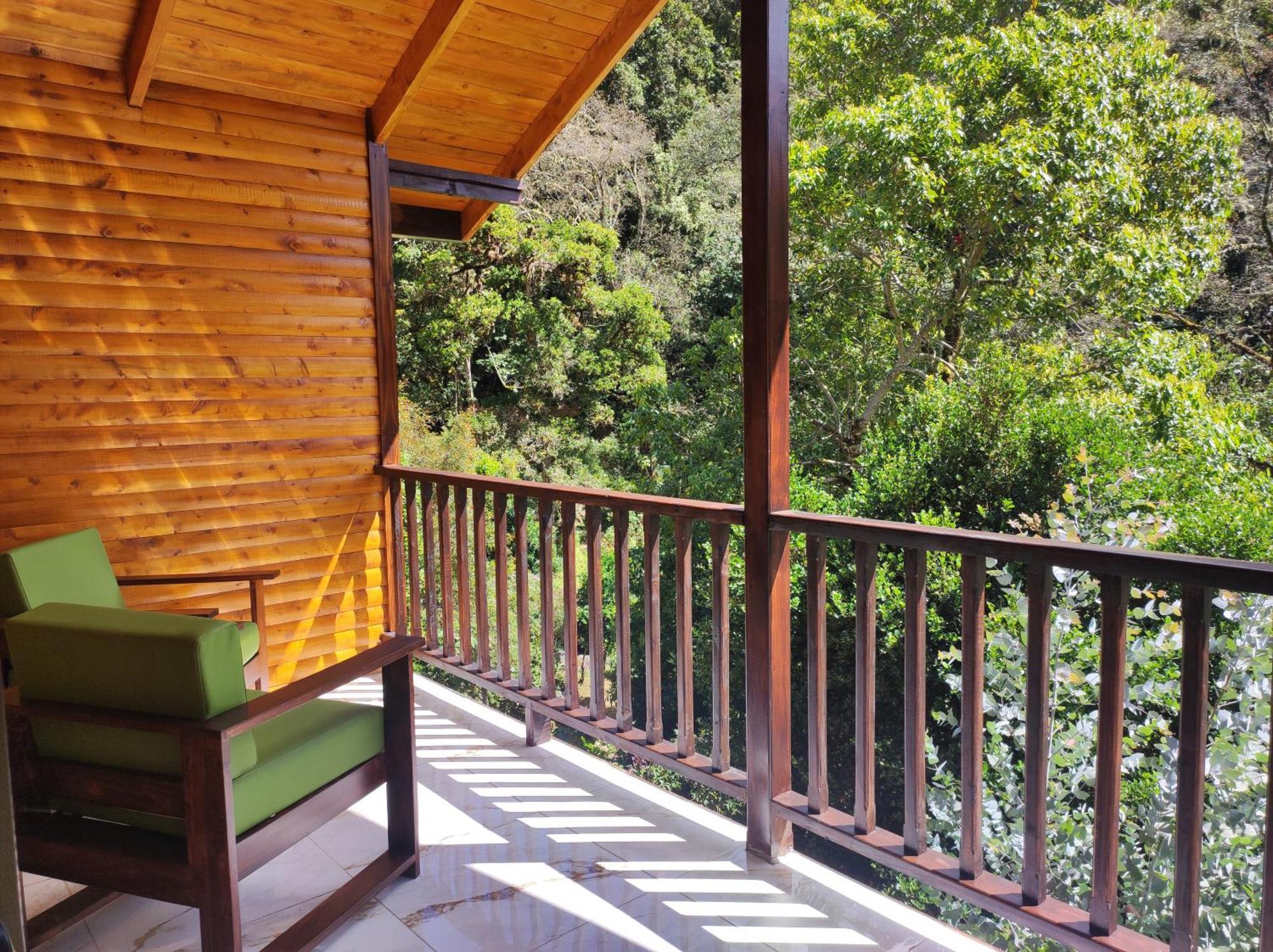 Cabinas El Quetzal San Gerardo de Dota Exterior photo